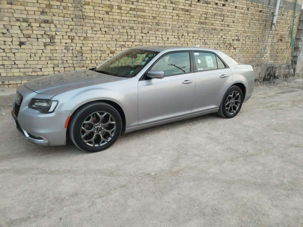 السلام عليكم اوباما 2018معلايه 22سياره كفاله عامه وفول مواصفات كلش مكينه ب3600 سياره باسمنه السعر 175وبيها مجال مكان السياره بصره 
رقمي ***********
