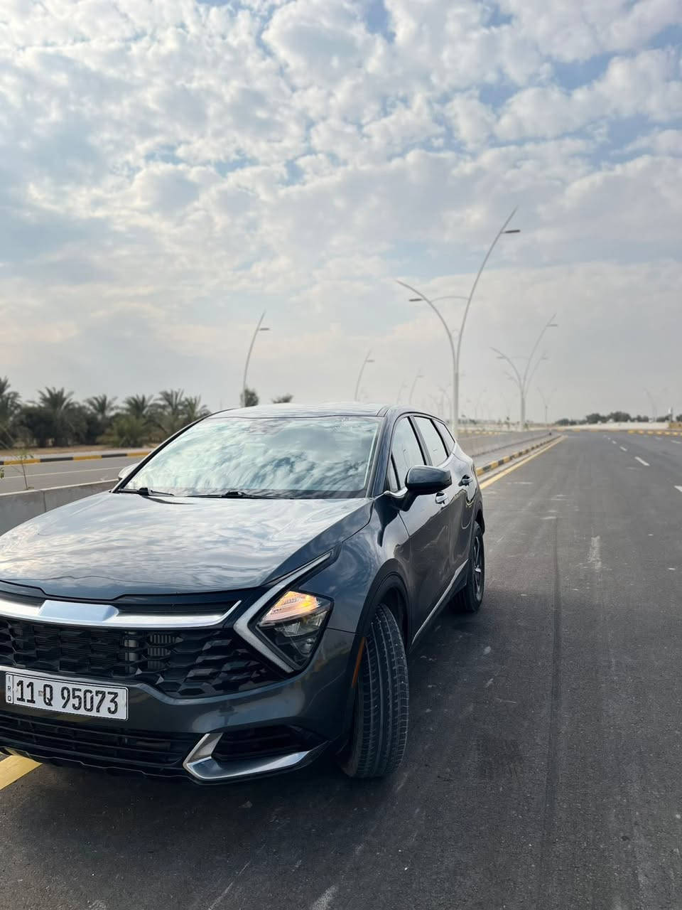 السلام عليكم

للبيع كيا سبورتج هايبرد  2023  

وارد امريكي ضرر جاملغ وبنيد بدون دواخل يعني شاصي ولغد سليم 

وبيه ضرر بسيط بين البابين بدون دواخل يعني التكم سليمات 

رقم الشاصي مرفقه مع الصور 

مواصفات 

تحكم ستيرن كامل 

شاشه وكاميرا دوارة 

كير ماوس  محرك هايبرد تيربو 

السيارة حلوة وجديدة لوك بحالت الوكاله ماشيه 32 جاهزه من كلشي 

كير ومحرك وتبريد + كهربائيات كله شرط 

رقم بغداد دولي بسمي سنويه جديدة يعني شرط التحويل 

السعر 175 وبيه مجال بسيط الشراي يخابر    مكان السيارة سامراء 

 ***********
