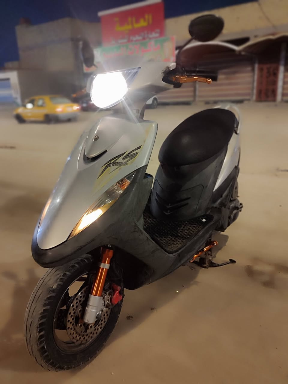 سلام عليكم دراجه للبيع تزويد بلادي الدراجه نضيفه كلش  على فحص  +السعر خاص هاذه الرقم ***********
