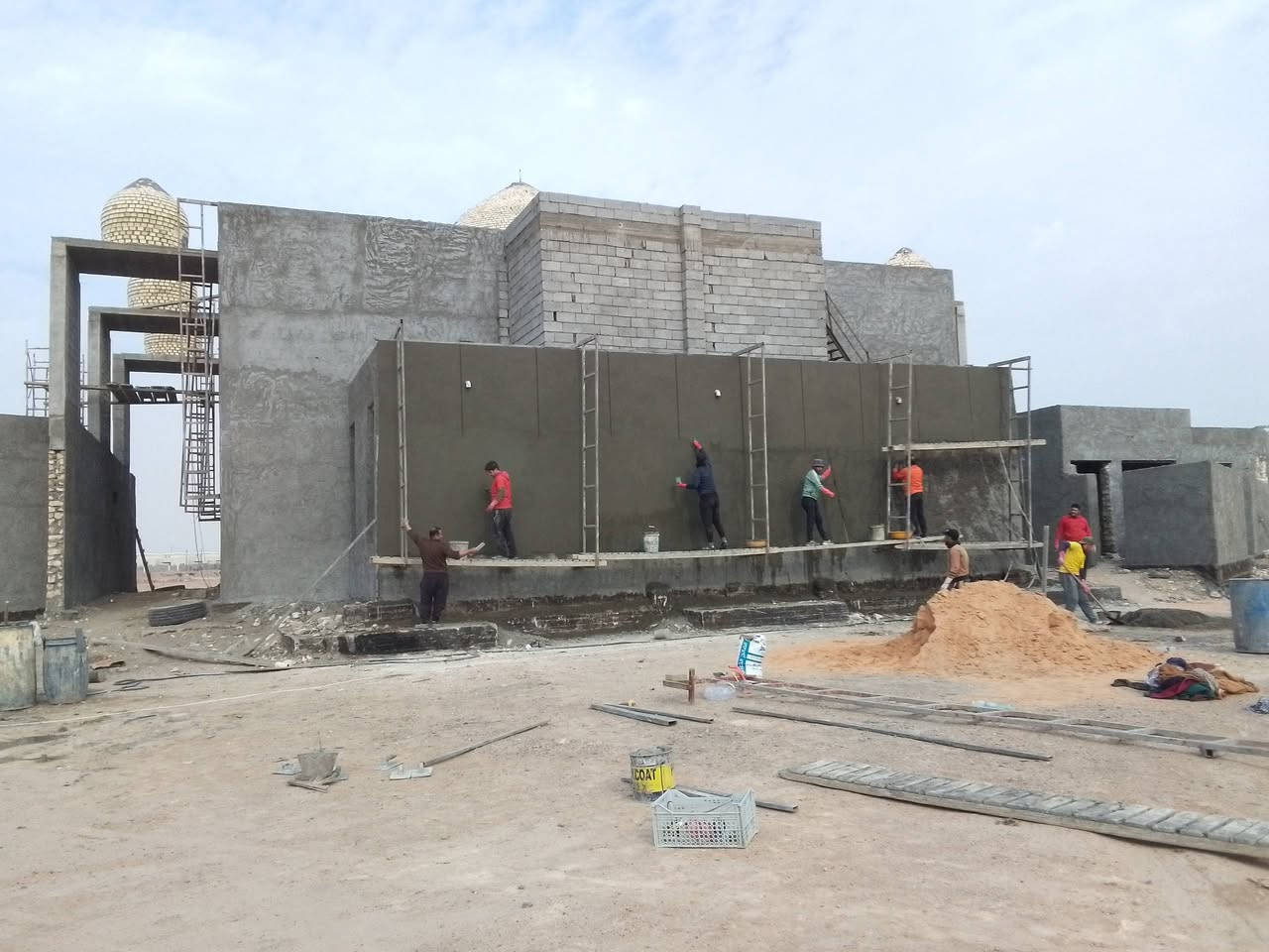 يوجد كادر لبخ متفرق للعمل 
وبأسعار مناسبه 
لبخ ناعم + واجهيات 
لبخ ونثر
لبخ اجراره
لبخ جف ومالج
بالاتصال على هذا الرقم *********** الخاص مفتوح 
الله يرزق الجميع ان شاءلله
