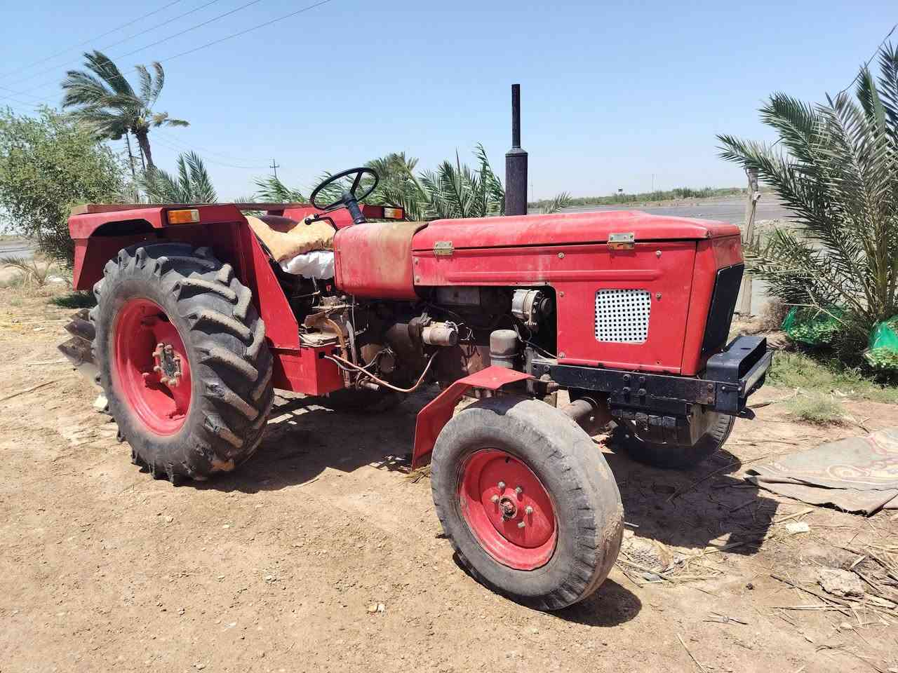 السلام عليكم  مكينه عنتر البيع مديل 1985 مكينه نضيفه وحلوه خير من الله  لا تنقص ولا تبخر  +عربانه +فدان 
 عنوان ميسان ناحيه السلام 
تصال عل رقم *********** مكلف بل نشر
