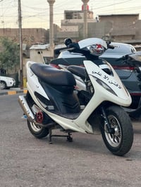 ماكس عدلة • مزود • لايت زنون