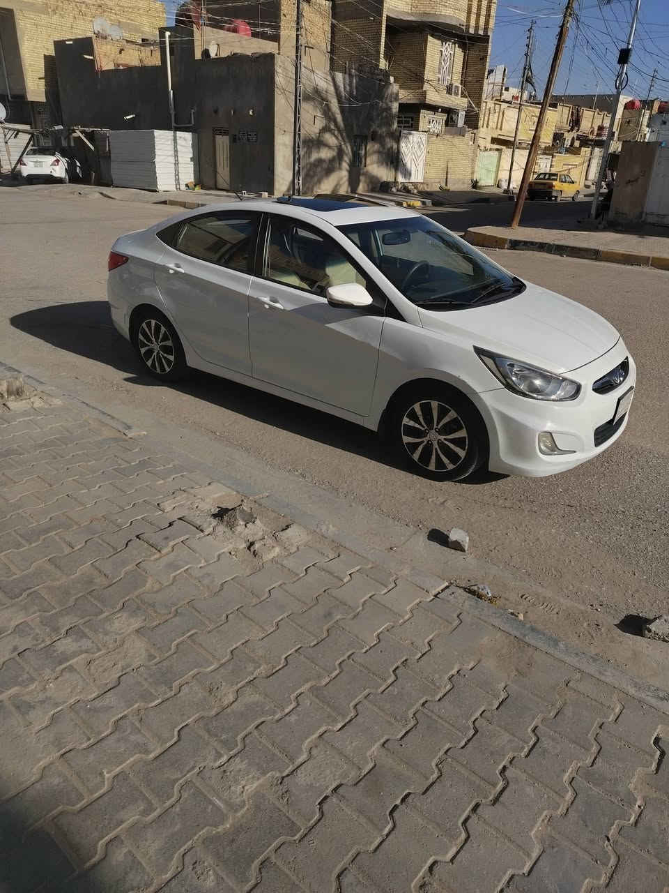 السلام عليكم سياره اكسنت 2015 سياره فول سياره مكفوله لا تبديل ولا صبرغ بيه مكينه 1600 سياره مكفوله ما عده بيه باردات سياره خمسه وي كب عنواني كربلاء الرقم ***********
