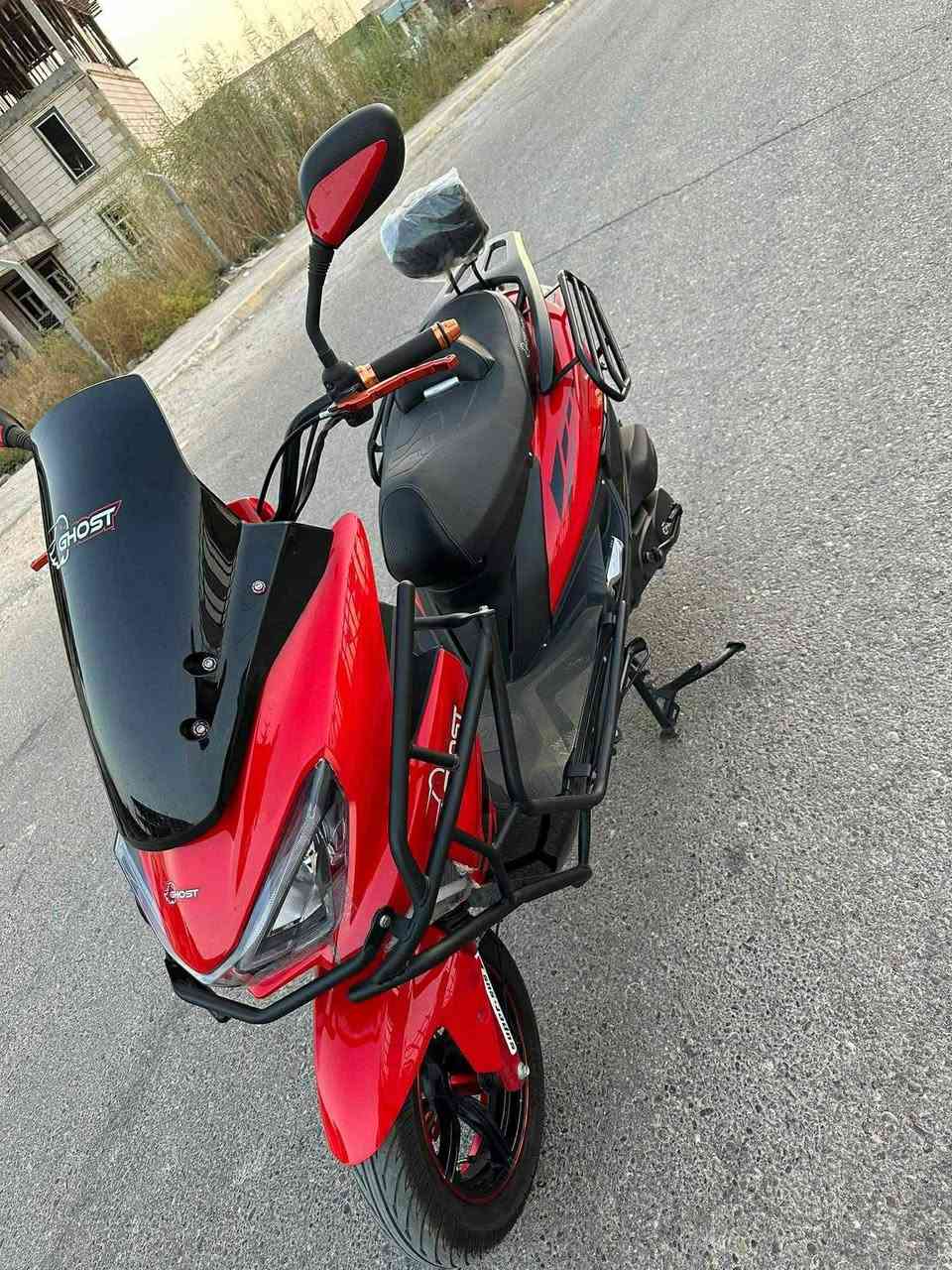 سلام عليكم
دراجه للبيع 🫂 GHOST 👻 
موديل 2024 نضافه 100%
دشبول الاكتروني 
استاند حساس 
دبل اشاير
لايت زنون ابيض عالي ناصي 
درع امامي خلفي+تچوة ضهر 
سويچ عدد 2
بصمات عدد 2 
دراجه مكفوله كفاله عامه على وضع الشركه  استخدام قليل 
.. عنوان بعقوبة 7نيسان 
السعر خاص 
***********
