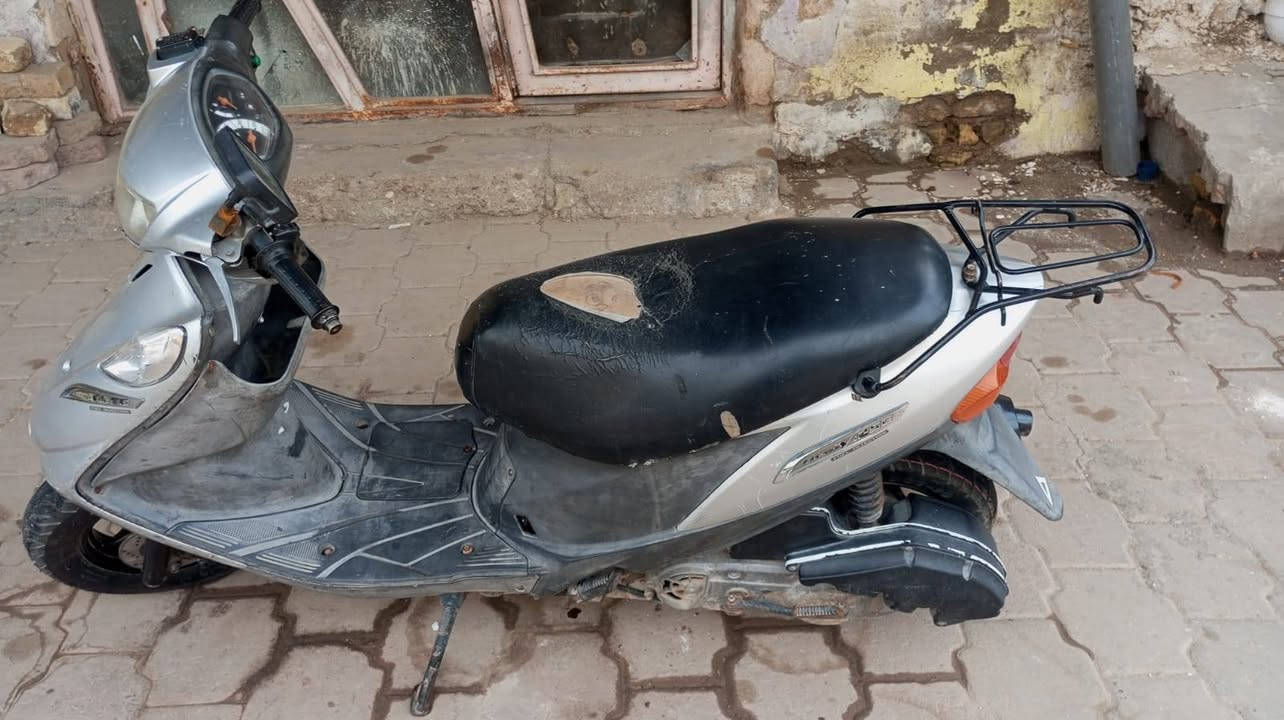 دراجه ادرس قديم  نوزل نضيفه شغاله سلف هندى مكينه ناعمه السعر 275 وبيه مجال قليل  موبايل *********** العنوان كوت النوار
