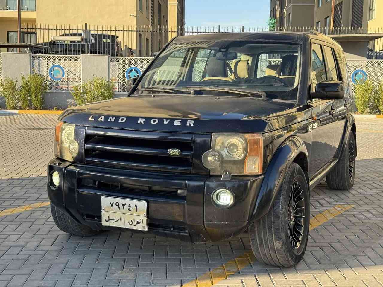 السلام عليكم
رانج روفر 2006 
محرك 8 / سلندر 
سياره سعرها مناسب بيها صبغ جاملغين محرك كير تمام بدون نقص 
مكانها بغداد حي الجهاد 
السعر 88 $
رقمي ***********
