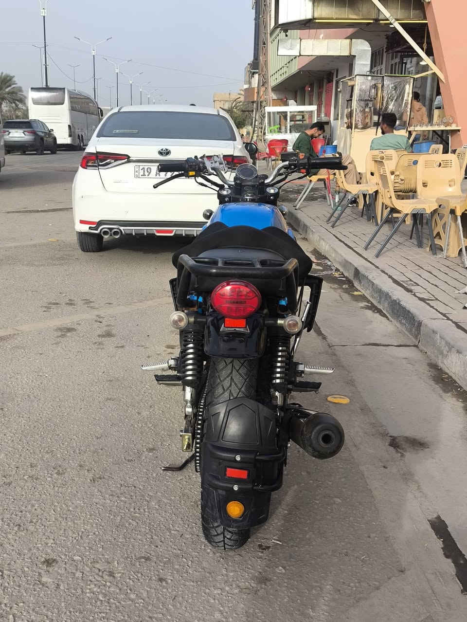 سلام عليكم دراجه دايون لاتي موديل 21ويل كب مرقمه رقم كربلاء دراجه جديده ما متعوبه تايرات جبلي جدد كله شغاله دراجه ماعيزه شي السعر18000مليون وثمنيه وبيه مجال الاستفسار الإتصال علارقم*********** مكاني كربلاء
