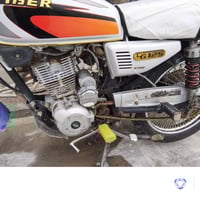 موطر للبيع سيفان موديل 2013 السعر ٤٠٠ وبي مجال ٠٧٧٥٨٦٢٦٠٢٢