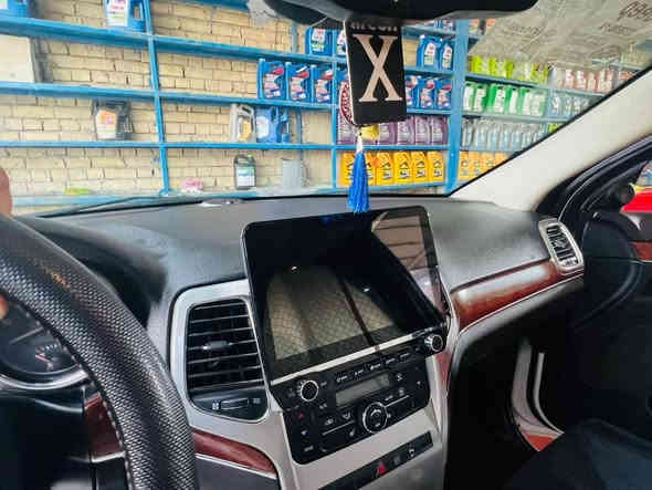 السلام عليكم ورحمة الله وبركاته
جيب 2011 بغداد اصل 
السياره فول الفول الأخير ماااكدر اذكرهن 
السياره الفحص السونار موجود بلمنشور 
ماشيه 131 حقيقي 
تخم كارتون 
حداديه كارتون 
كلشي جاهز شغل واتوكل 
السعر 153
الاتصال او مراسله واتساب 
***********
