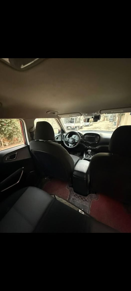 🚗 كيا صول موديل 2024 رقم بابل باسمي تحويل ثاني يوم 

المواصفات
 • المحرك: 4 سلندر 2000
 • شاشة كبيرة 
 • بلوتوث
 • كاميرا خلفية
 • تحكم بالمقود
. رادار امامي وجانبي وخلفي 
. كامرة دوارة ٣٦٠
 • أنظمة أمان (ABS – ثبات إلكتروني – مانع انزلاق)
▪️ الموديل: 2024
▪️ السعر(165) وبيه مجال بسيط
▪️ اللون: مشمشي
▪️ ماشية : 28 الف
▪️ محرك دوش
▪️ الحالة: دعاميه فقط وخشم البنيد تكحيل
▪️ الاتصال على الرقم التالي ***********
▪️ مكاني بابل /شارع80 كربلاء
