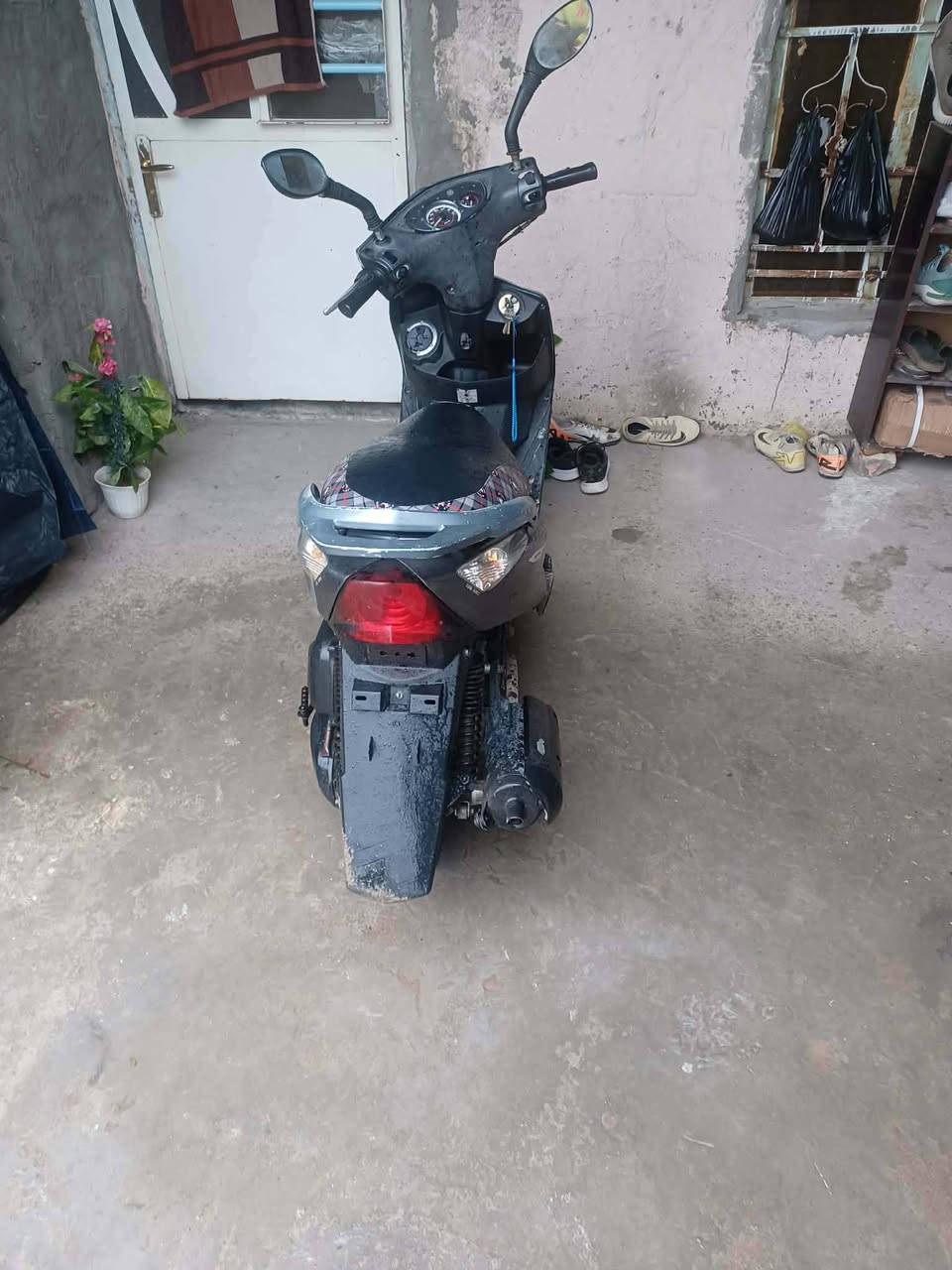 بغداد الشعله دراجه للبيع سعر 600 رقم الهاتف  *********** 📞  مكينه ما مفتوحه
