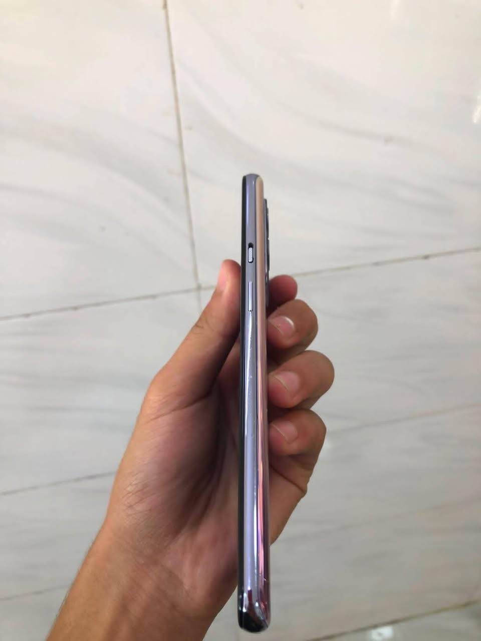 OnePlus 9 5G
لمراوس فقط  التفاصيل بل صور 90 فريم ببجي 
شعندك مراوس نزل 
مكاني بغداد 
***********
ملاحضه فقط الفطر بل ضهر
