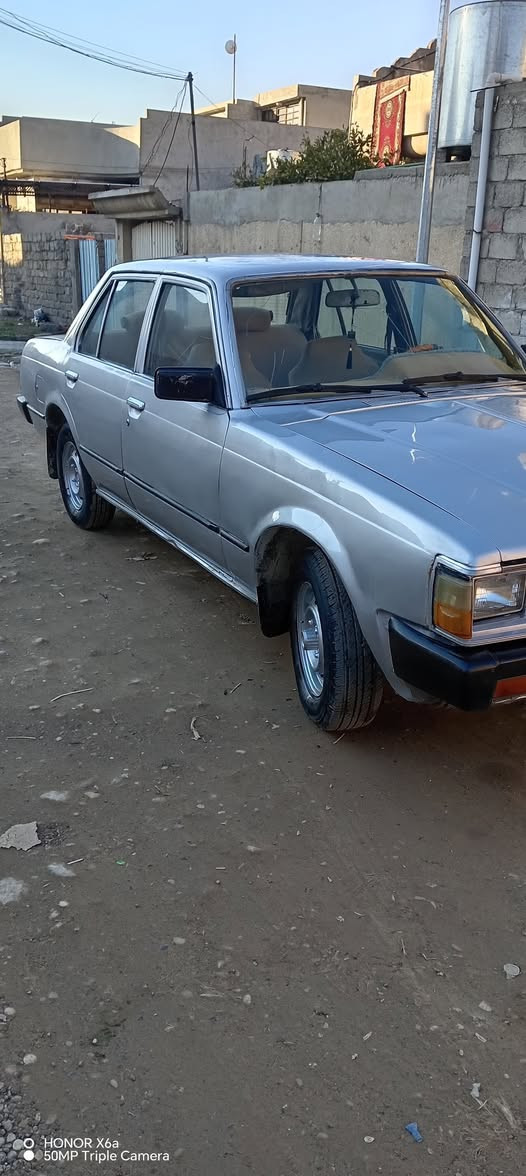 سياره كرونا 81 نينوى مصبوغه عام جماليه تدفئه تبريد طخم تايرات وباتري  جديد كاربون بانزين سياره جاهزه اني الشرعي سعرها 35 وبيها مجال بسيط ***********
