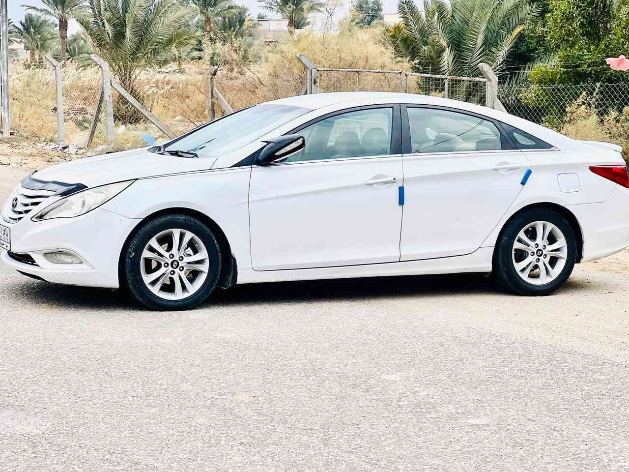 السلام عليكم
للبيع هونداي سوناتا 2011خليجي مكينه 2400دوش جديده لاتنقيص ولاتبخير 
رقم بابل...سنويه 2028بأسمنه 
السياره جديده وجاهزة... مكينه كير حداديه تخم تاير تبريد كله بالشرط 
بيهه رش جاملغ أمامي فقط بدون فتح بدون تبديل...ولهلالات ملكطات 
العنوان بابل الشوملي 
السعر 117
***********واتساب
***********
