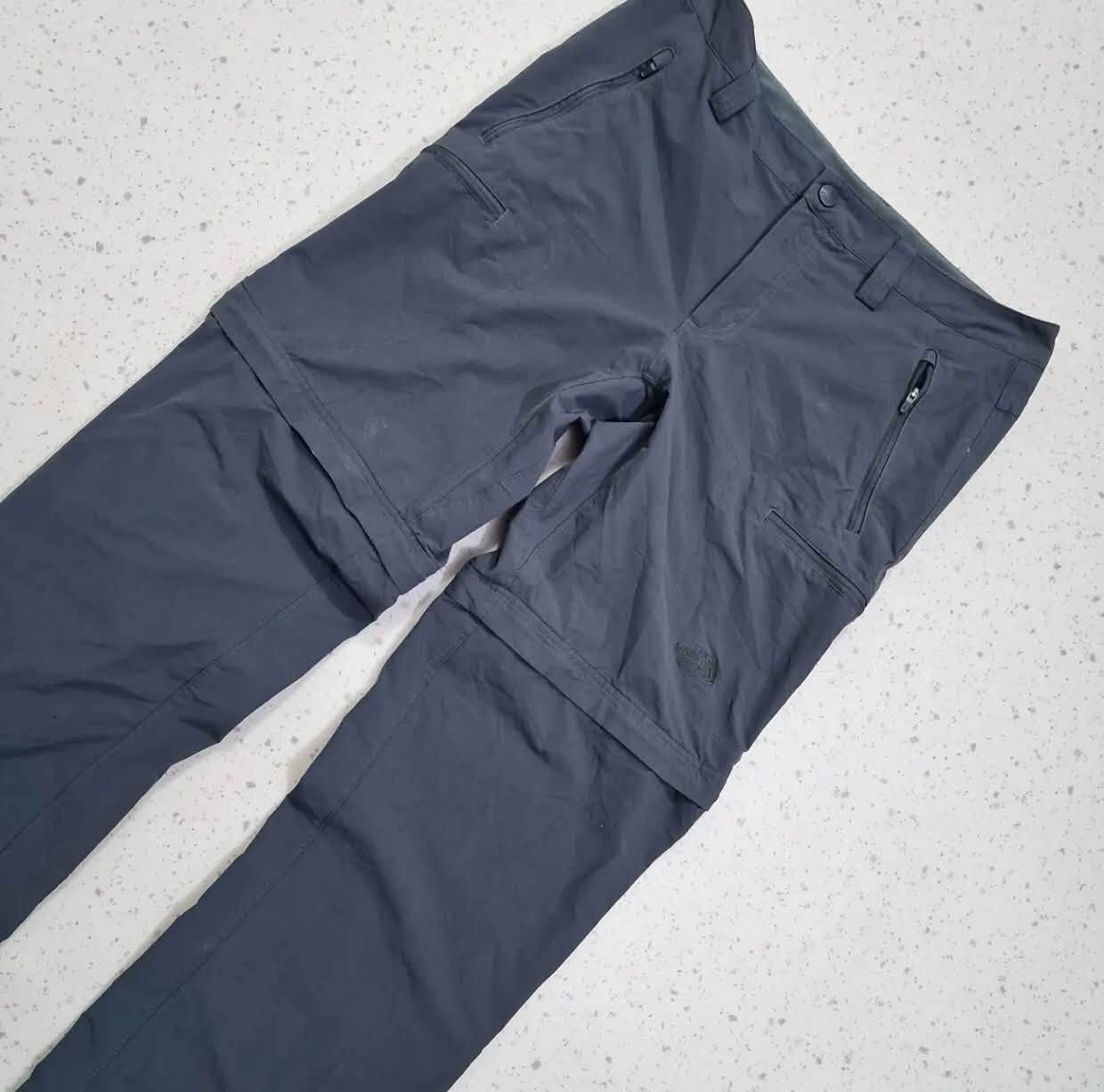 The north face
قیاس ٣٤ 

نظافة ٩٩٪

سعر ٢٥ الف 

توصیل موجود


**إذا كنت صاحب هذا الإعلان وتريد حذفه لأي سبب، رجاءا أرسل رسالة إلى الدعم الفني**