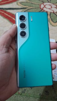 للبيع جهاز تكنو كامون برو 40 فايف جي ذاكره 256 عشوائيه 16 جهاز اخو الج...