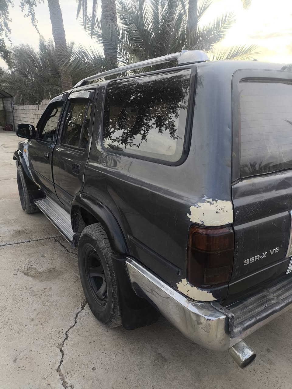 السلام عليكم 
تويوتا 4 رنر موديل 91 
محور محرك وگير بطة مكينة 3000 /6سلندر 
سنوية لل 29،رقم بغداد 
السعر 42 وبي مجال للشراي
الاتصال على الرقم 
***********
