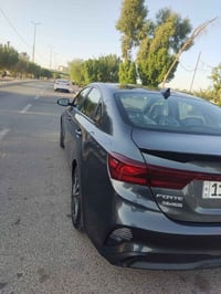 موديل ٢٠٢٣ • مشيه ٧٠٠٠٠ • حادث كبير