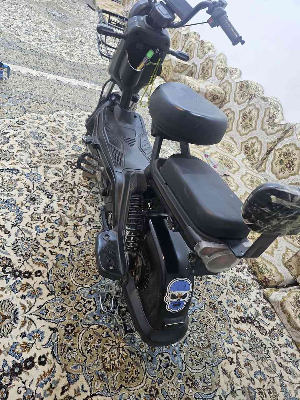 سلام عليكم بيسكل شحن حجم 20 للبيع سعر 350وبي مجال

الاتصال‏‪0772 541 4547‬‏

