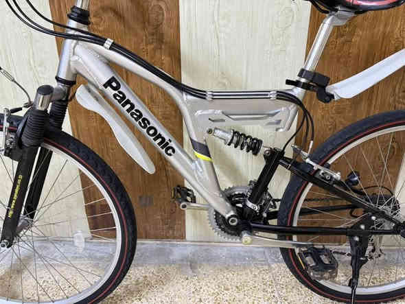 دراجة هوائية Panasonic  ياباني 🇯🇵 

قياس 26 جبلي دبلين 

المعدن  ألمنيوم 

المكينة 3/7

السستم شيمانو ياباني 

السرج Panasonic 

الدراجة كلها مختمه Panasonic

نسبة النظافة 100‎%‎

السعر 170 ألف دينار 

عنوان المحل موصل أيمن تقاطع شارع كنيسة الساعة🚴🚴🏻‍♂️

يوجد توصيل 🚚 كافة محافظات العراق 🇮🇶 

☎️***********
