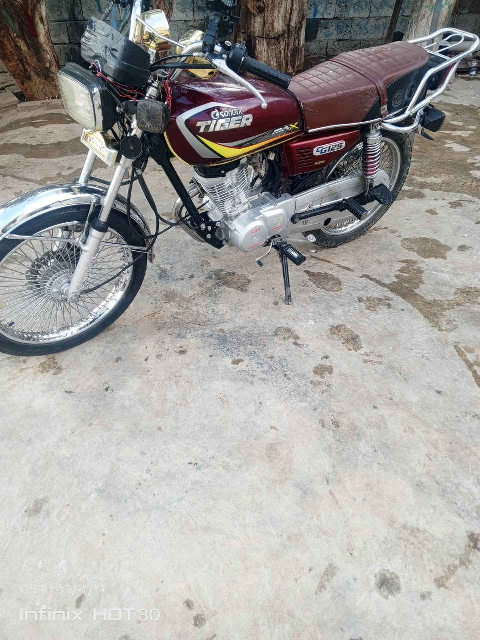 تايگر سونك 22دراجه حيل نضيفه محرك مامفتوح كهربائيات شغاله شلعته فول وياله مسطره
425وبيه مجال ***********
