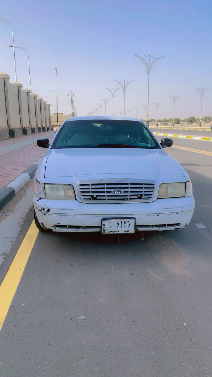 سلام عليكم فورد فكتوريا2004
رقم نجف مشروع وطني مو مال مزاد 
50$ 

‭0781 284 5648‬
