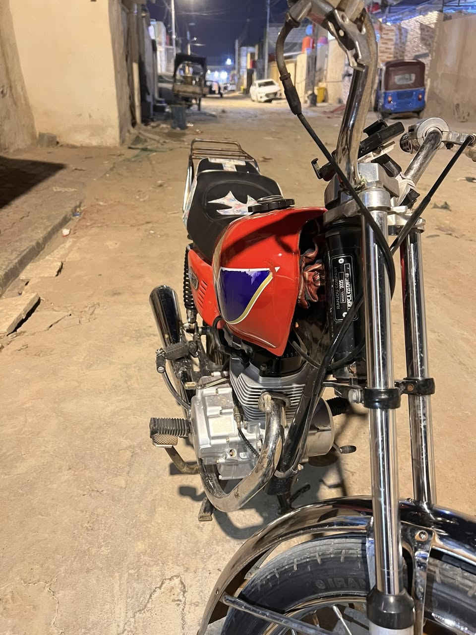 السلام عليكم دراجه  لبيع مديل 2025دراجه بعدهي جديده بل حقيقه احله  تجي تطلع بيه وشوفه وتقتنع بيه يله تاخذه 
السعر 750
العنوان البصره الحيانيه شارع السيد 
الرقم ***********
الدراجه اوراق سكنر 
المو شراي لا يخابر
