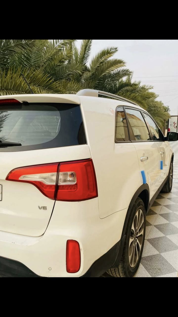 كيا سورنتو
١٤ خليجي ٧راكب ٦ سلندر بصمة تشغيل
+بصمة ابواب ٣ قطع تبريد +تدفئة سيارة بأسمي ثاني يوم المداورمواصفات كاملة
ذي قار سو ق الشيوخ 
ناحية كرمة بني سعيد السعر ١٩٥ وبيه مجال بسيط الاتصال على رقم
***********
