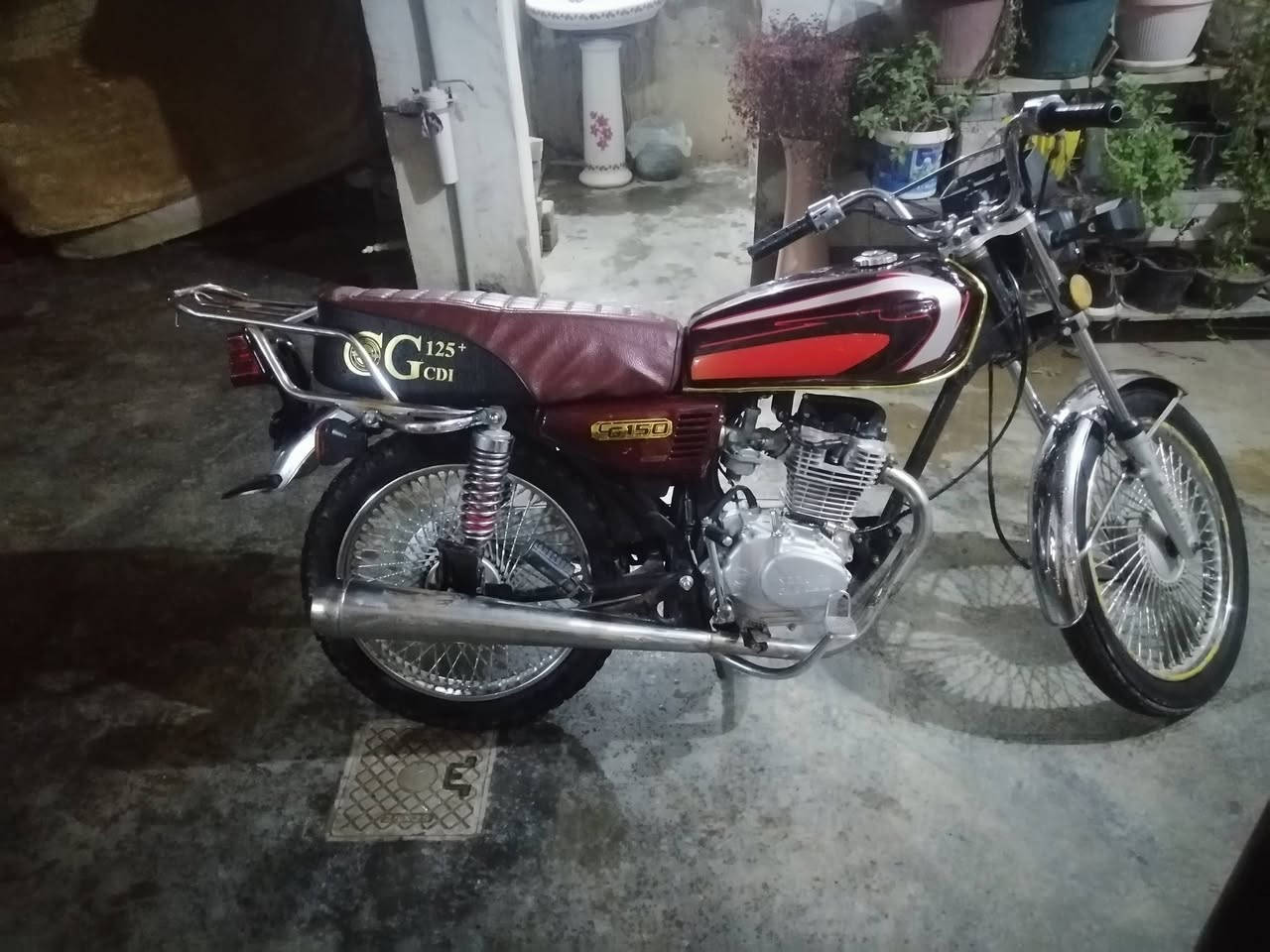 دراجه للبيع اربعه كير موديل 2022 محرك نضيف مابي اي عيب كهربائيات كامل شغال سعر 450 بي مجال للطيبين 
***********
