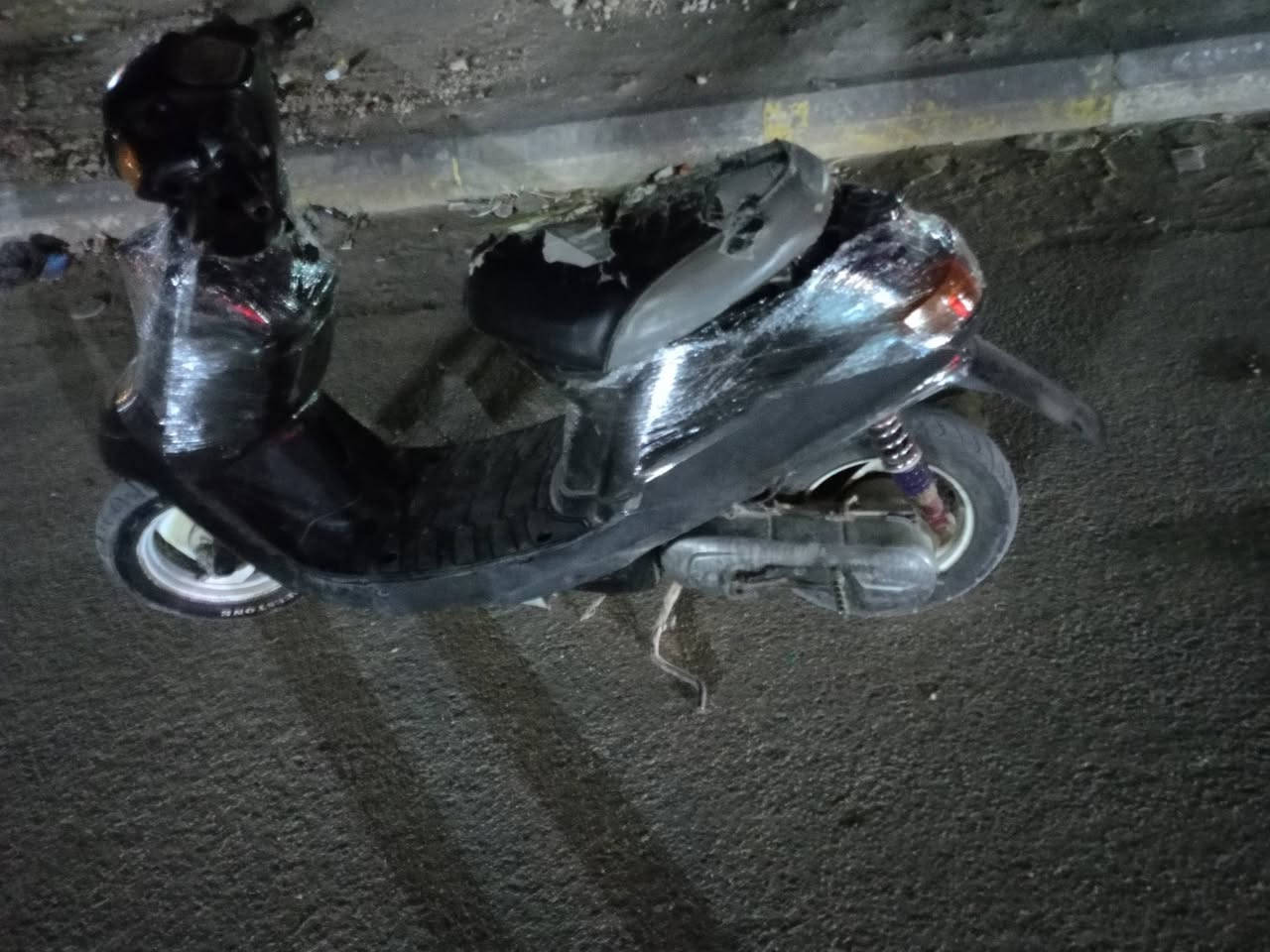 السلام عليكم ورحمة الله للبيع دراجه بتره نضيفه وشغاله كله الله مكني وشتريت سياره وريد ابيع الدراجه مكاني ناصريه حي التضحيه شارع الملعب ***********غير متواجد على الفيس بي وتساب
