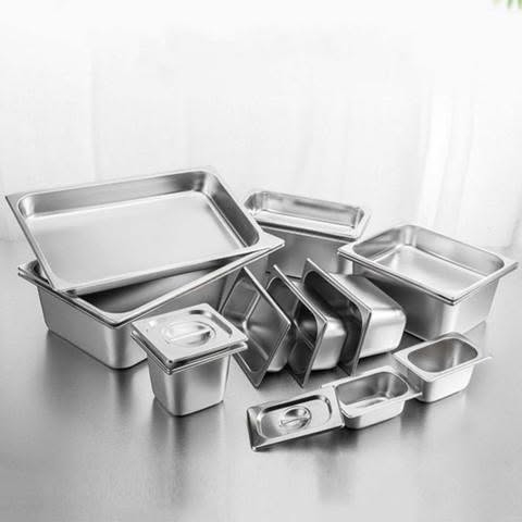 📢 وجبة جديدة وصيحة بالمطبخ العراقي.. حاويات ستيل (Gastronorm) التركية الأصلية وصلت! 🇹🇷✨لأصحاب المطاعم، الفنادق، شركات الكاتريج، ولكل شيف يدور على الترتيب والنظافة.. وفرنالكم أقوى وأفخم حاويات طعام (GN) بمواصفات عالمية تخلي شغلك مريح ويبيض الوجه! 😎👨‍🍳💡 ليش تختار حاوياتنا؟ إليك المواصفات:بلد المنشأ: تركي أصلي 100% 🇹🇷 (متانة وجودة تعيش وياك العمر).المادة: ستيل غذائي كامل (Stainless Steel) مقاوم للصدأ، آمن تماماً على الصحة، وما يتفاعل وية الأكل.التصميم: حواف ناعمة وسهلة التنظيف، وتتحمل درجات الحرارة العالية والتبريد الفائق.📏 القياسات والأحجام:متوفرة بجميع الأحجام والقياسات القياسية (GN 1/1, 1/2, 1/3, 1/4, 1/6, 1/9).وبمختلف الأعماق والارتفاعات اللي تناسب كل أنواع الأطباق والمقبلات.📍 عنوانا:بغداد - شارع النضال - فرع المبيعات (أمام مصرف الموصل).📞 للطلب والاستفسار (متواجدين واتساب):رقم الإدارة: *********** 📱رقم مركز المبيعات: *********** 📱🚚 يوجد لدينا خدمة توصيل سريعة لكافة المحافظات العراقية!#العراق #بغداد #مطاعم_العراق #تجهيزات_مطاعم #ستيل_تركي #شارع_النضال #شيف_عراقي #تجهيزات_فندقية #حاويات_طعام #طبخ_عراقي #مبيعات_العراق #أدوات_مطبخ
