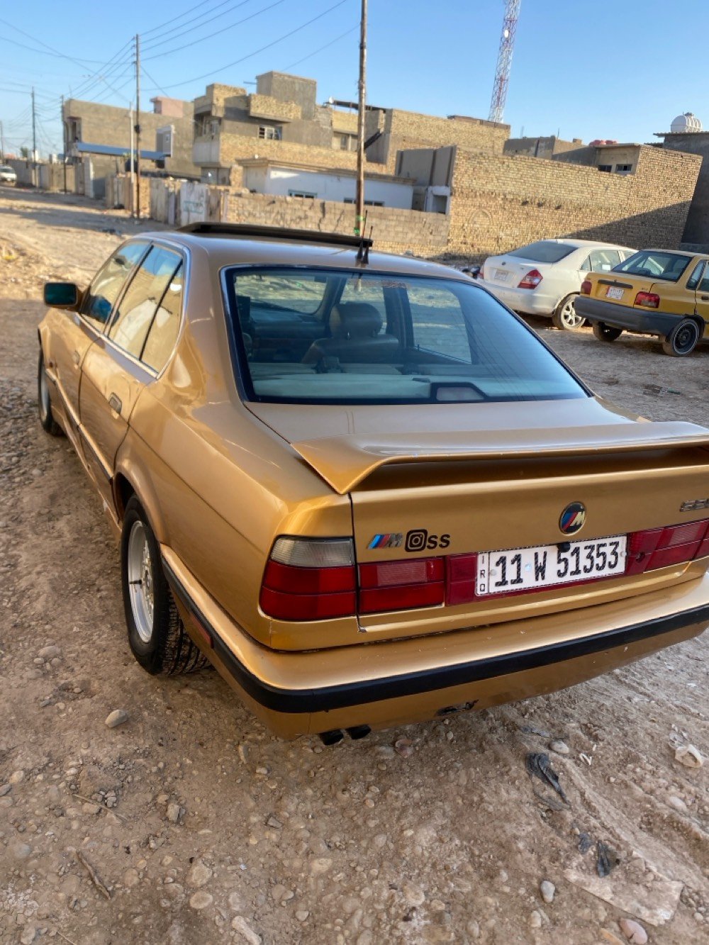 نرفع المنشور بلصلاة على محمد وآل محمد

صلي على محمد وعلى ال محمد 



🚘 BMW ألماني أصلي — موديل 1991 🇩🇪

لسياره باسمي اني 

نفاذ لسنويه لحد 2027

ولهزه بعد شهر وشويه 

سيارة مرتبة ونظيفة، محرك مسكر عدل 

كير أوتو بشرط،

كل كهربائيات السيارة شغالة بدون أي خلل ✅



🔧 تم عمل صيانة كاملة وتشمل:

✔️ ادامه كامل

✔️ فيتم

✔️ تخم نوزل

✔️ تخم بلك

✔️ ارفيو حاوية

✔️ آيسي + جوين

✔️ فلتر بنزين + فلتر شوته

صدر امامي 50‎%‎ولخلفي 90‎%‎

السيارة خير من الله

📍 مكان السيارة: بغداد — جنوب مجمع بسماية السكني



💰 السعر:48$ بيها مجال بسيط 

🤝 متوازي على بيعتها والله يشهد



📱 للاستفسار واتساب أو اتصال

***********