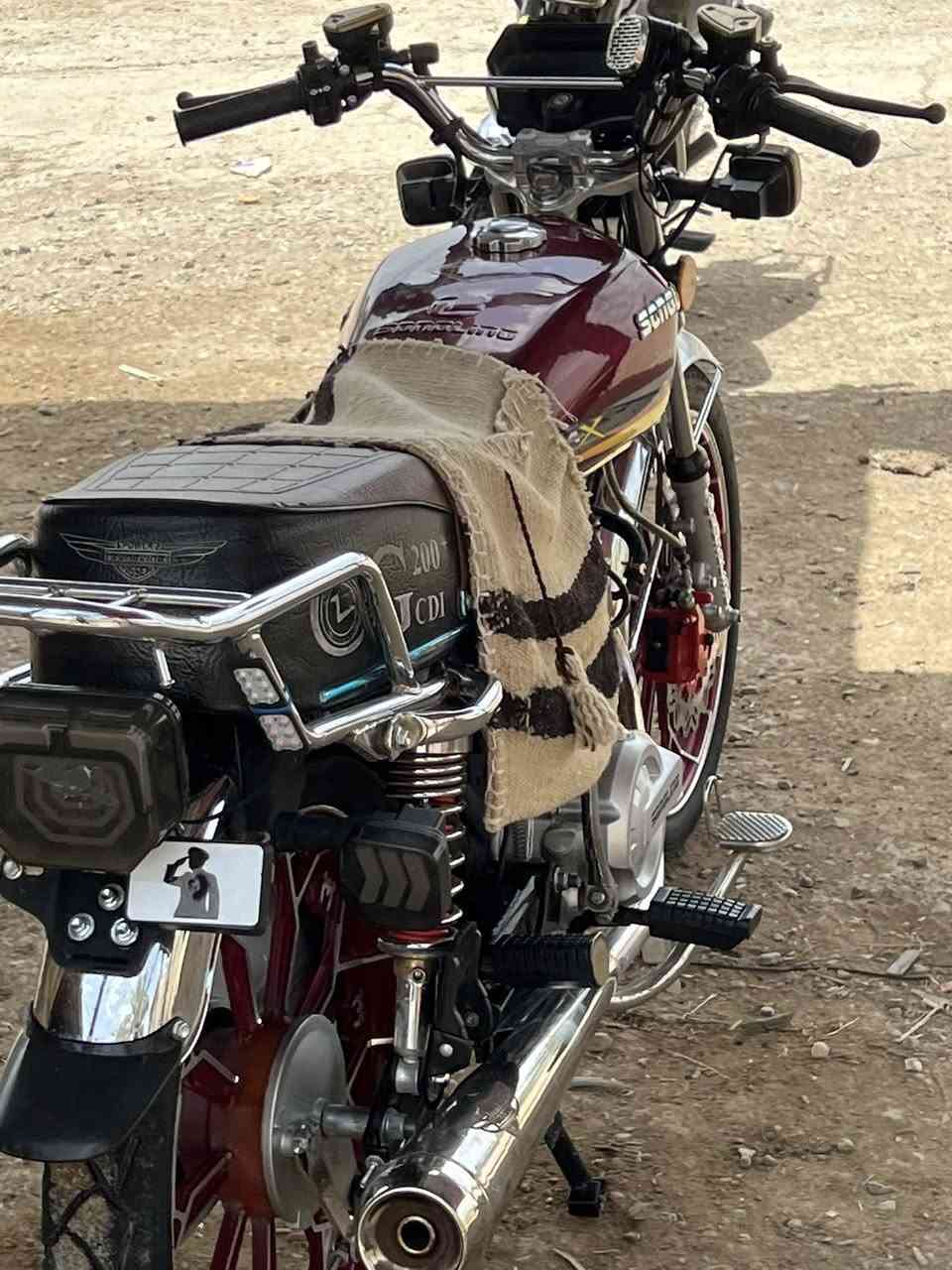 ‏￼ سلام عليكم سيفان للبيع موديل 25 دراجة جديدة أحلى من الباسورد أي نقص ما بها حرك 200 كهربائيات كلها شغالة دراجة خير من الله معدل السعر ￼ خاص أوراق كاملة مكاني ￼ديالى بعقوبة ￼بهرز استفسار الرقم ***********￼￼

