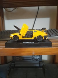 السلام العليكم  للبيع  سيارتين كمارو وفورد  السيارتين ٣٠ الف مع القواع...