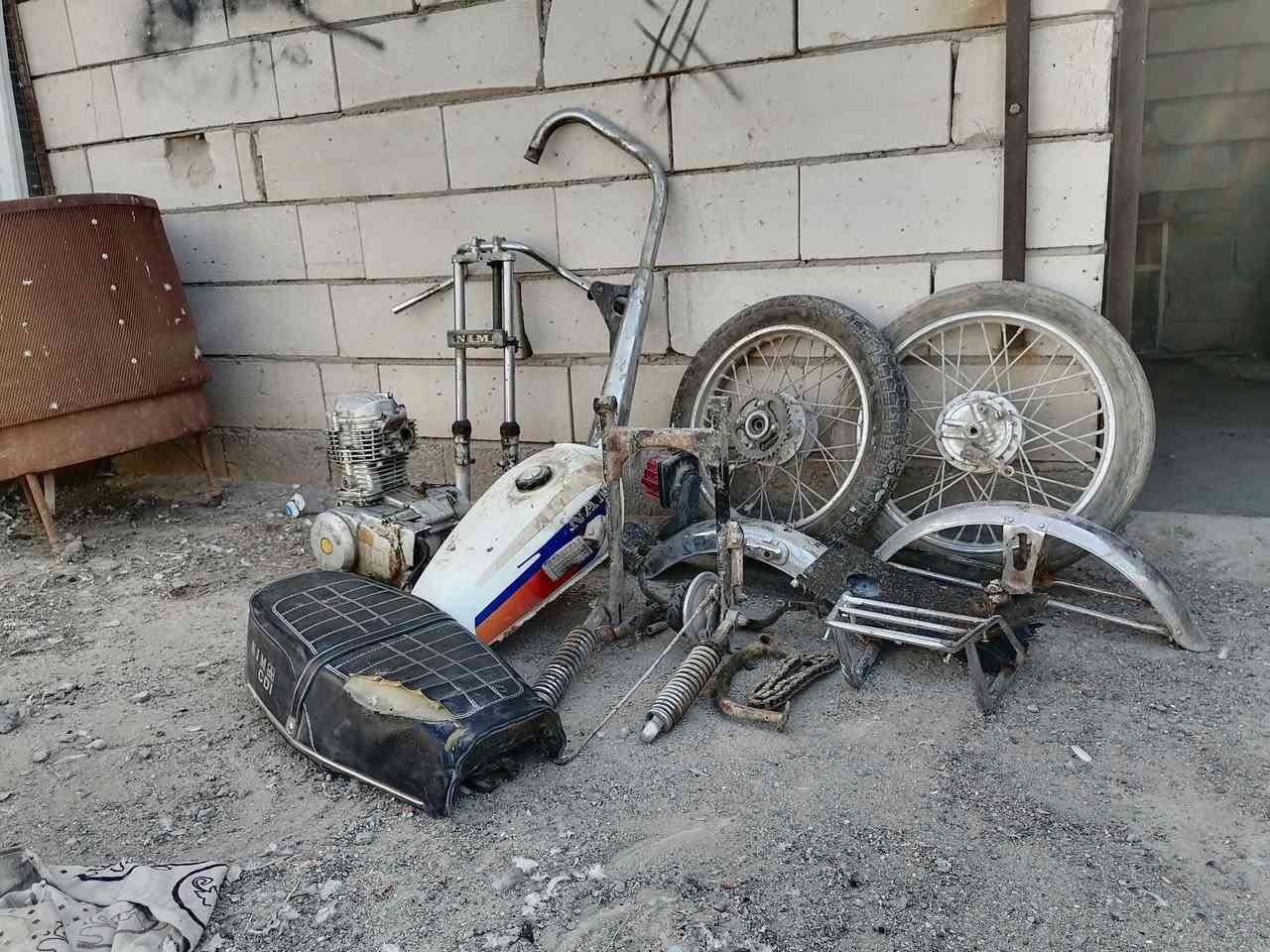 سلام عليكم اخوان غراض مال دراجه ايراني عينه ولايت وياهم محرك كايم ويلات نضيفات يعني غراض، وسط مو جدد كلش كلهن ب200 للستفسار *********** واتساب
