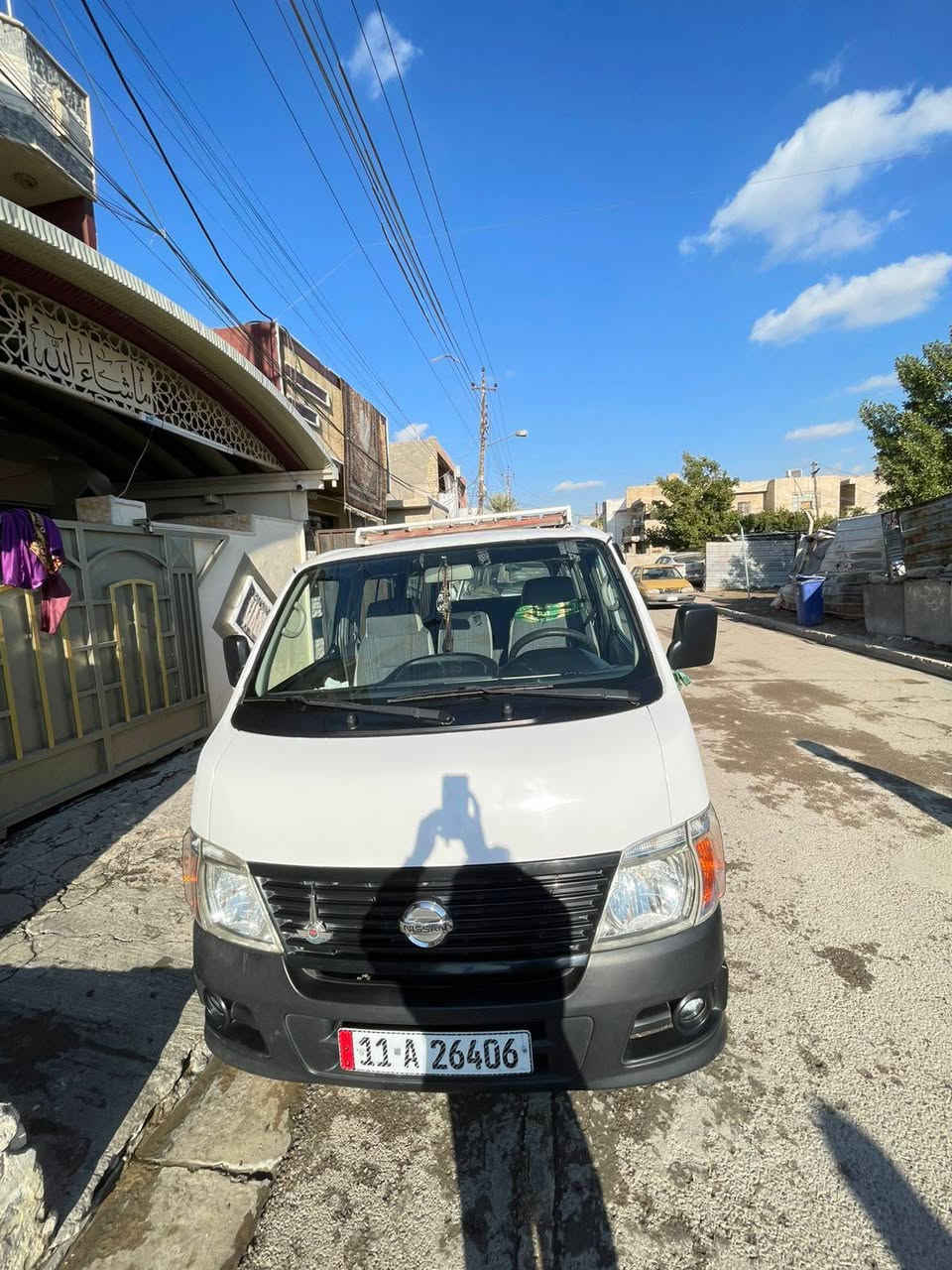 السلام عليكم نيسان يورفان 2012 مكفوله كفاله عامه ما عده  بارد خفيف موضح بل فيديو مكفوله من كل شي  عنواني بغداد الستفسار الرقم ***********
