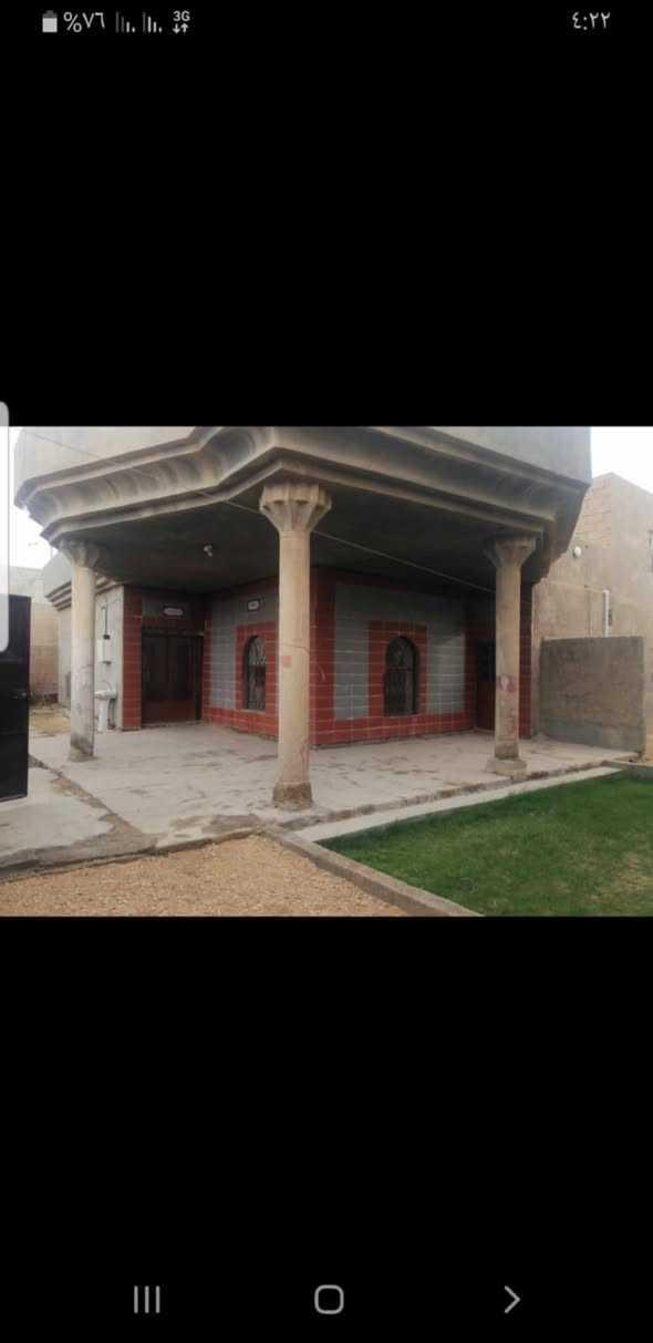 السلام عليكم  
بيت بل قائم حي شهداء سعده مساحته 400م طابو ب اسمي يبعد عن الشارع العام 40 متر يتكون من طابقين الطابق الاول ديوان  وكندور  وهول سيراميك وصبغ جديد ومطبغ وغرفتين وصحيات خارجيه وداخليه والطابق الثاني يتكون من غرفتين الديوان 7ب4 والهول 5ب6 والغرف 4ب4 و 5ب4 والفوك اكبر وسند تمليك جديد بل 2025 
السعر 40 مليون وبي مجال ويرهم مراوس بسياره موديل حديث لاستفسار الاتصال على الرقم 
***********
***********
