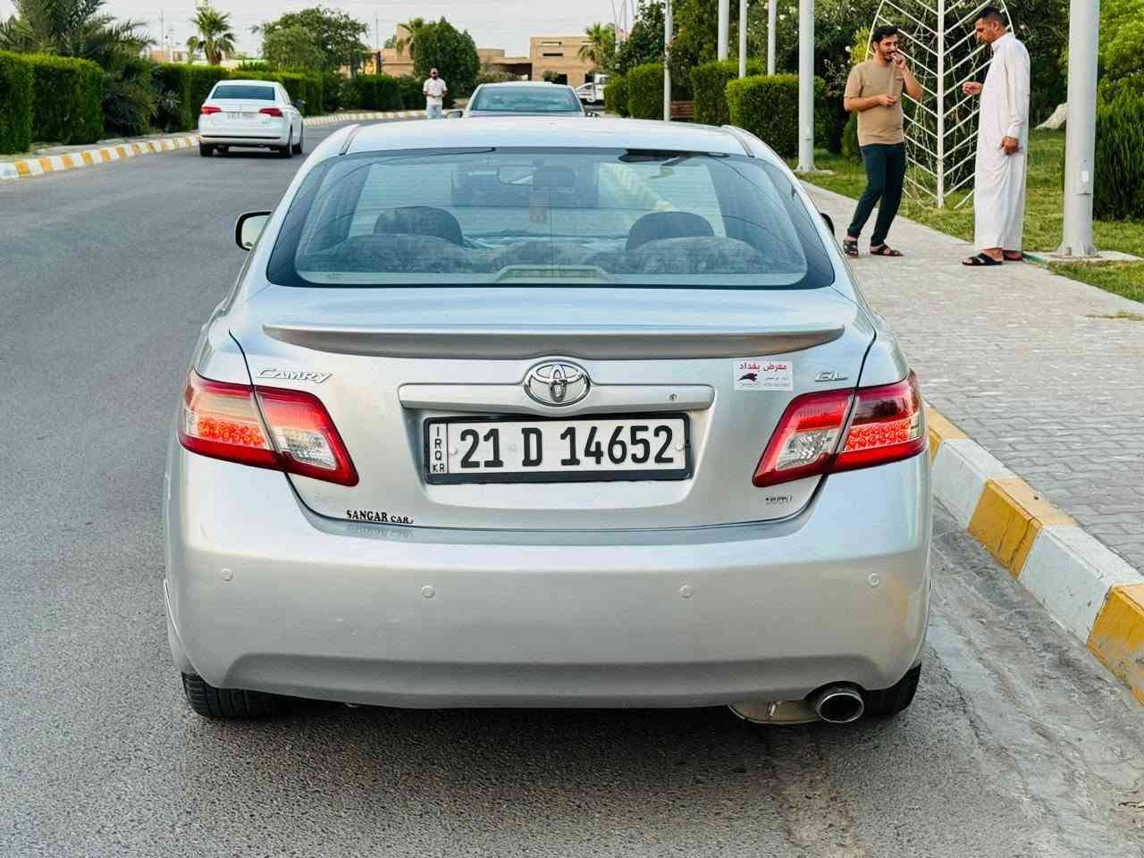 كامري 2009خليجي سلفر
رقم سليمانيه سنويه 2030هزه جديده 
شرط الغرامات والتحويل

⛓️‍💥محرك 2400VVTممفتوح دوش شرط لاتبخير ولاتنقيص
⛓️‍💥كير اتوماتيك بدون اي عيب مال بيت"

تحكم حساسات تبريد قطعتين

تدفئة /تبريد/كهربائيات/صدر/تايرات/كلها مكفوله 
⚒️سياره استخدام شخصي جديده برغي ما ناقصها Ⓜ️
⚒️سياره بيها شخط بلهلال والباب الخلفي اثر شخط Ⓜ️

السعر 99$💸

تايرات 4️⃣ جديدة 
صدر امامي خلفي كلا جديد 🆕 
مكان السيارة صلاح الدين تكريت الديوم
رجاءً ما أقفل سعر بالتلفون تعال وتدلل 
للاستفسار
***********
***********
