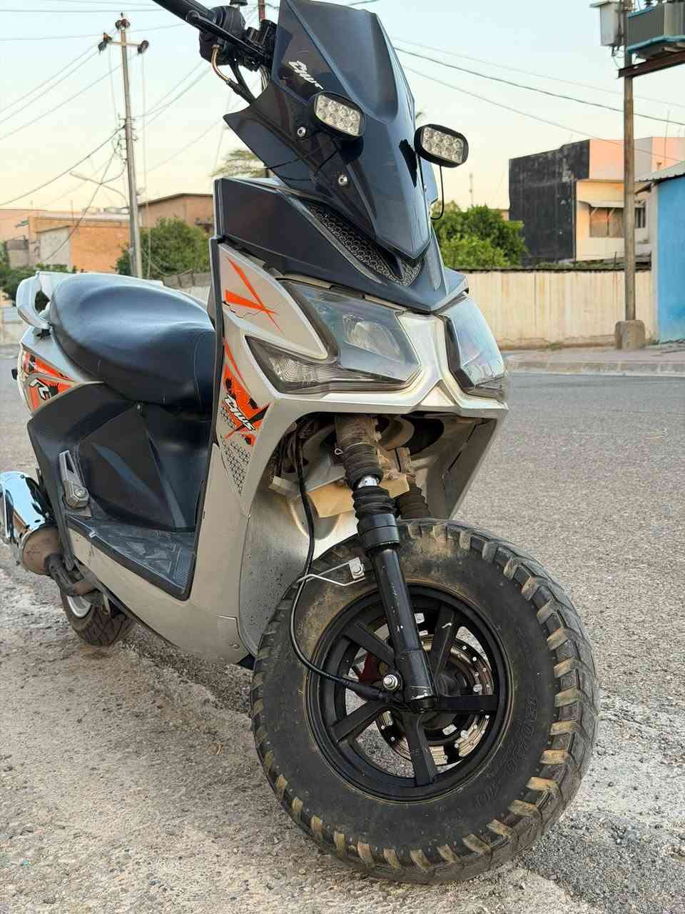 السعر 250 ألف قفل ***********
