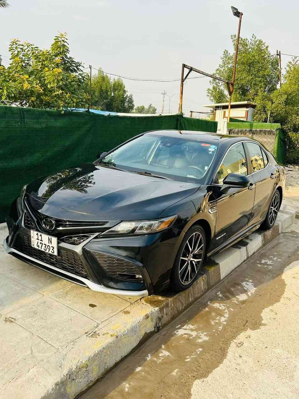 سلام عليكم ورحمه الله وبركاته
تويوتا كامري 
2021
 
وارد امريكي 
رقم بغداد الجديد 
السعر / 168وبيه مجال بسيط للشراي الجااااد
مكانه بغداد حي اور 
الخاص مفتوح
للاستفسار ***********
السونار موجود
