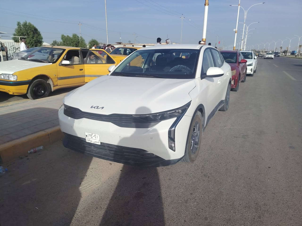 السلام عليكم
للبيع كي ثري ٢٠٢٥ ماشيه ١٧ الف كفاله عامه سياره نضيفه بمعنى الكلمه تترقم بسمك باي محافضه السعر خاص


**إذا كنت صاحب هذا الإعلان وتريد حذفه لأي سبب، رجاءا أرسل رسالة إلى الدعم الفني**