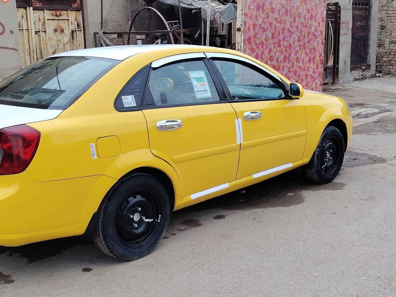 السلام عليكم اوبتره مديل 2008 وارد خليجي حادث باب خلفي وجاملغ امامي الي بصف السايق مكينه كير كهربائيات حداديه تخم تاير خير من الله شاشه كامره رقم السياره بغداد مميز (41410)
مشروع وطني مصفره هيئه وغرامات سنويه2029 السعر58 وبيه مجال العنوان بغداد مدينه الصدر  رقم الهاتف ***********
