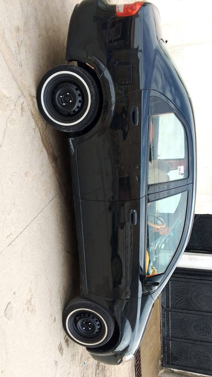 السلام عليكم 
سيارة افيو موديل 2006 أوتوماتيك بطاقة بانزين جامات كهربائى ضررها قطعتين محرك فل لاصرف ولا بخار سعرها 58 مكان كركوك 
هذا رقمي*********** كركوك, العراق
