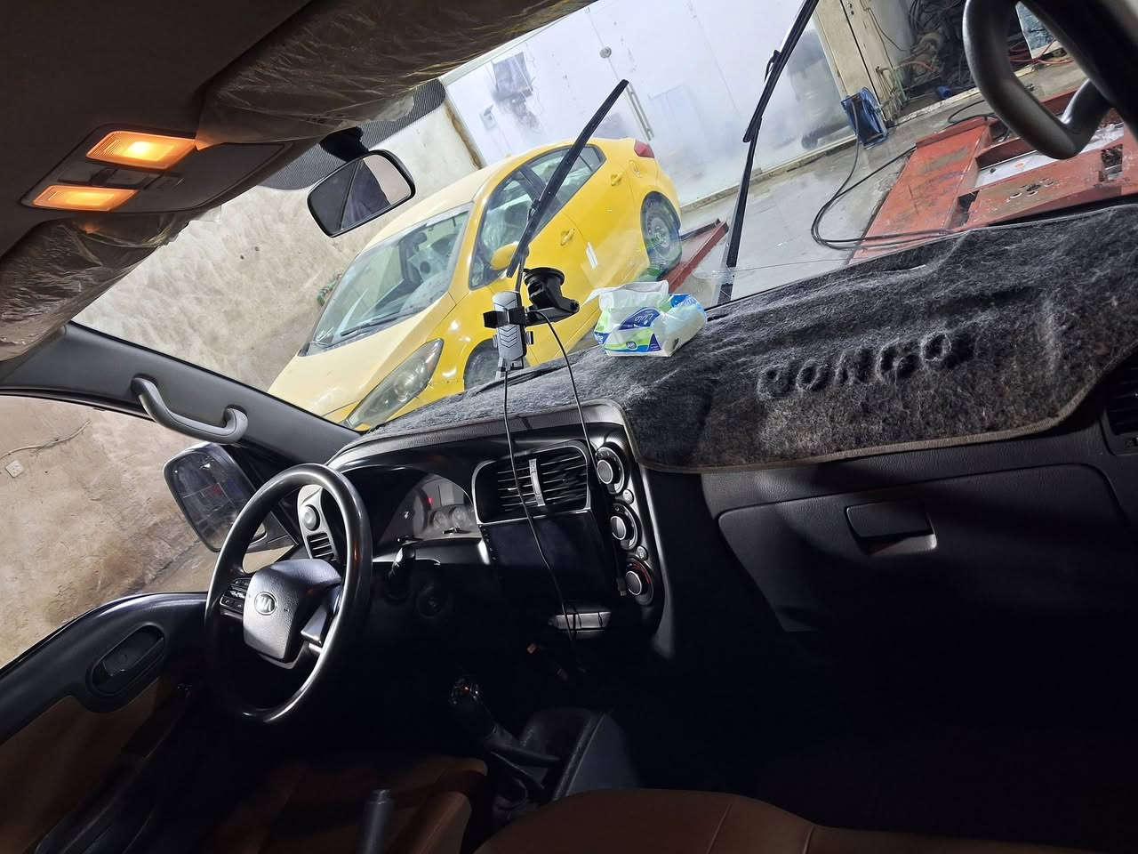 السلام عليكم كيه حمل مكينه 2700موديل 2021 سيارة ب اسمي تحويل ثاني يوم كير ومكينه وشاصي مكفول تخم تاير جديد سنويه لنهايه 2027 اضافه شاشه وكامرة السعر 140 بيها مجال بسيط مكاني بغداد الزعفرانيه ***********
