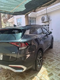 سيارة سبورتج هايبرد 2025 وارد امريكي رقمه بغداد فول مواصفات فتحة حساسا...