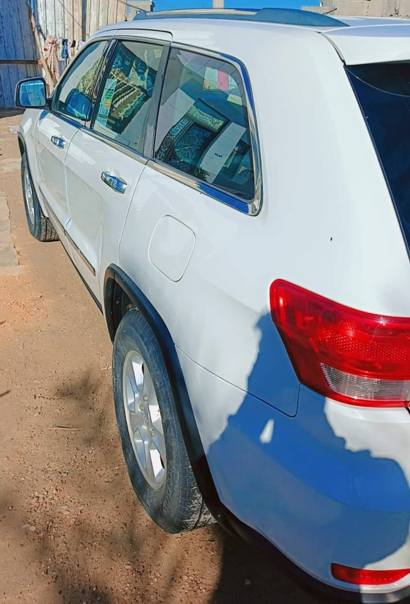 جيب 2011 
‏
‏✅ علّق "تم" ليصلك السعر ✅ 
‏
‏وارد أمريكي
‏النوع: لاريدو
‏🔹 صور السونار مرفقة
‏🔹 بصمة أبواب
‏🔹 تشغيل عن بُعد
‏🔹 محرك + كير جدد
‏🔹 أرقام جديدة باسمي
‏🔹 تحويل مباشر
‏📍 العنوان: الأنبار – قضاء الخالدية
‏ 📞 للاستفسار ***********
‏
‏تابع الصفحة لتصلكم اخر عروض السيارات
‏الاعلان على الصفحة مجاني 
‏
