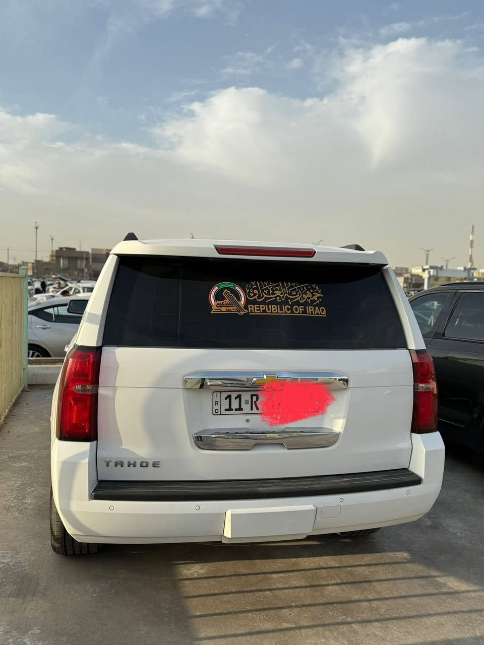 السلام عليكم للبيع او للمراوس 
تاهو موديل 2015 وارد امريكي مرقم بغداد 
الرقم الالماني باسمي فئة السيارة LT مواصفاتها معروفها حادث السيارة سرقة جاملغات اماميه ومشدود جاملغات نفس اللون من دون صبغ سعر السيارة 285 قابل للتفاوض
العنوان البصرة
للاستفسار 
***********
