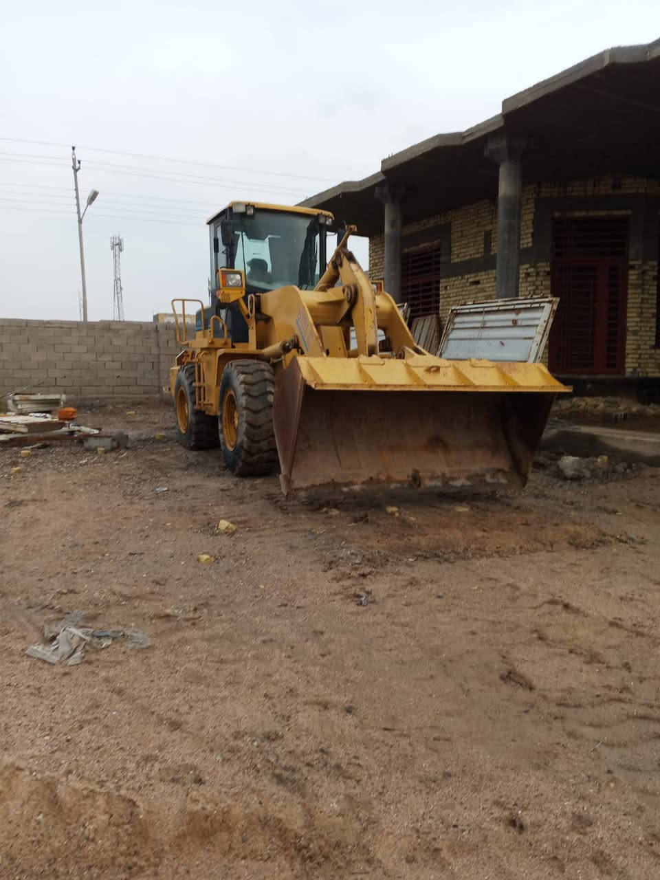 اسلام عليكم من رخصة مدير الكروب شفل صيني البيع ***********
