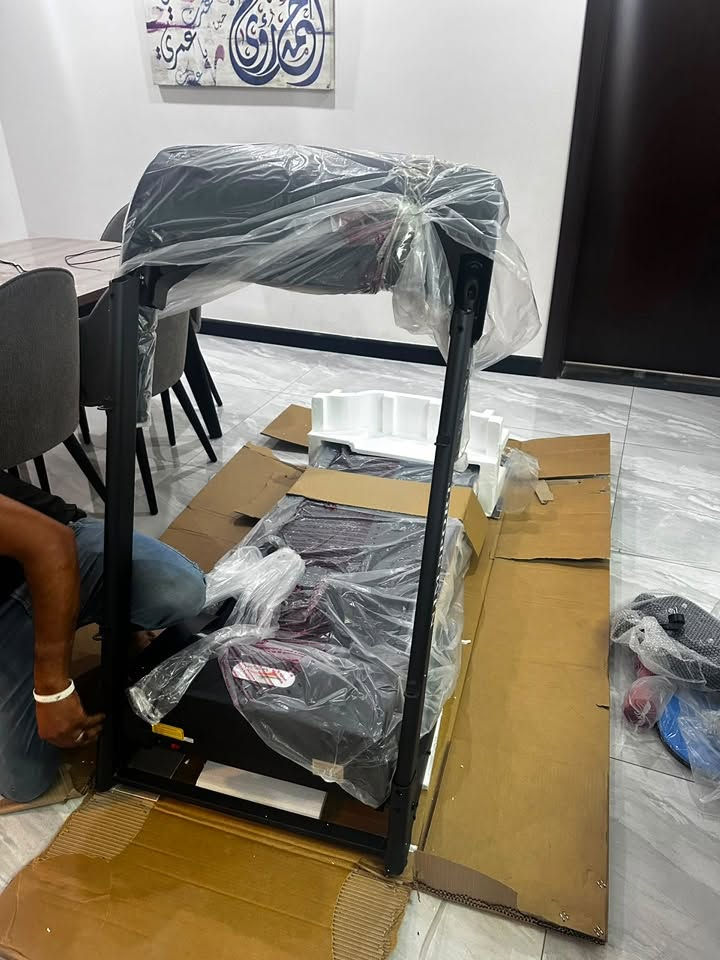 للبيع جهاز جري جبلي دبل ماطور مستعمل قليل جدا شهرين  فقط بسعر 350 الف قفل
يتحمل وزن 140kg من ماركة N.M SPORT قابل للطي 
 بسرعة من 0.8 الى 14.8 km/hr 

ملحقات الجهاز:
-شاشة LCD مع برامج تدريب
-AUX & USB 
-جهاز مساج وقرص
 
***********
