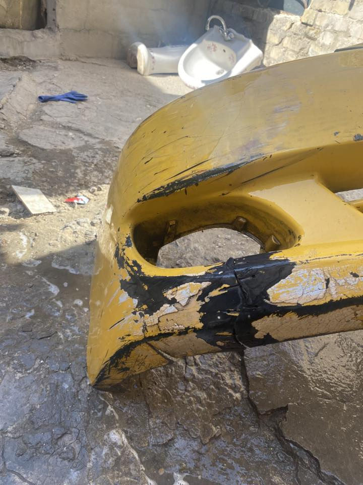 سلام عليكم
بكلايتات بيوايدي اف 3 الأيسر جديد واليمين نص عمر سعرهن 25 

دعاميه امامي بيوايدي أف 3 سعرها 30 

دعاميه خلفي بيوايدي أف 3 سعرها 30 

مكاني بغداد مدينه الصدر 

الاستفسار ☎️***********☎️
